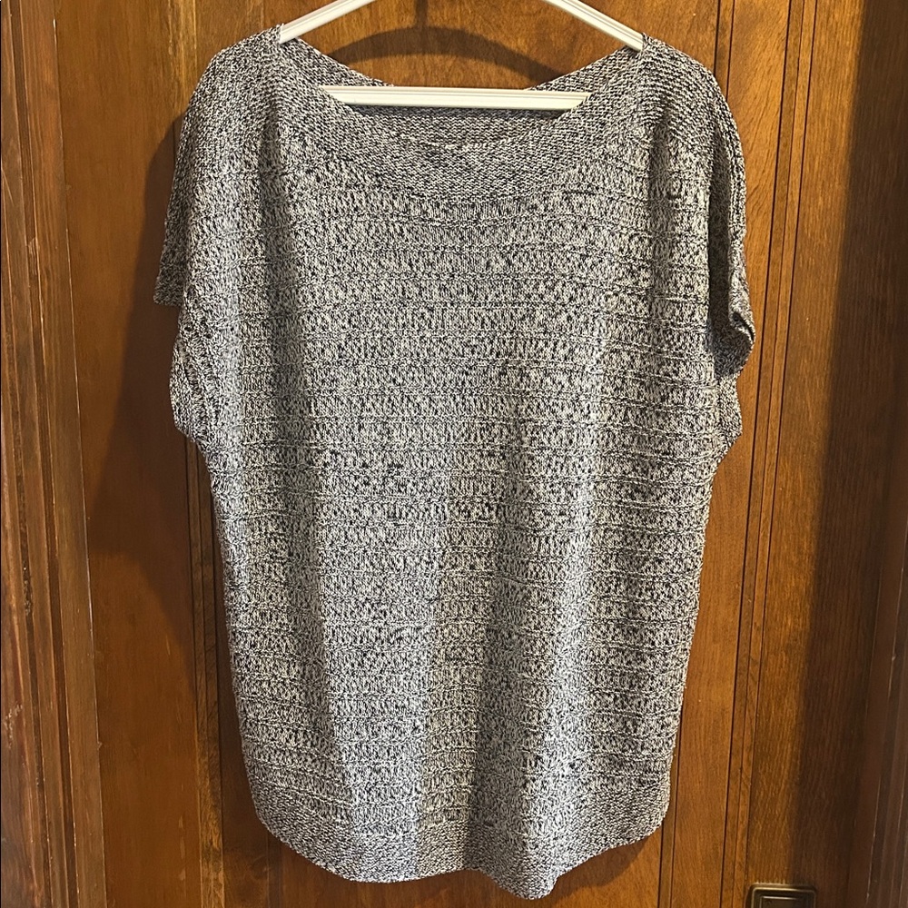 Talbots Monochrome Short Sleeve Top